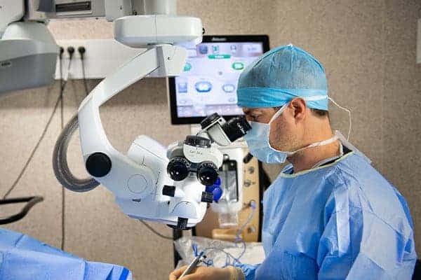 institut voltaire practice location dr camille rambaud ophthalmologist paris refractive surgery and cataract