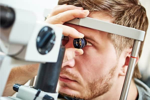 vision issues laser eye surgery dr camille rambaud ophthalmologist paris refractive surgery and cataract